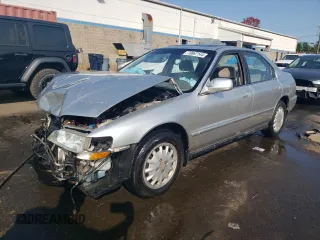 1997 Honda Accord EX with VIN 1HGCD5652VA253129, listed as a Copart auction lot 70867144 with 97,101 mi miles and Salvage Title. Bid and sale history available at carsss.com. Image 1.