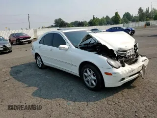 2004 Mercedes-Benz C 320 with VIN WDBRF64J64F449079, listed as a Copart auction lot 70637514 with 130,830 mi miles and Salvage Title. Bid and sale history available at DreamBid. Image 10.