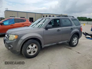 2010 Ford Escape XLS с VIN 1FMCU0C70AKC66629, выставлен на аукционе Copart как лот 58762095 с пробегом 170 859 миль миль и Списание • Salvage title. История ставок и продаж доступна на DreamBid. Изображение 1.