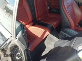 2019 Mercedes-Benz C 43 AMG z VIN WDDWK6EB6KF806576, wystawiony jako IAAI lot #42512426 z przebiegiem 44 848 mil mil oraz . Historia ofert i sprzedaży dostępna na DreamBid. Obrazek 8.
