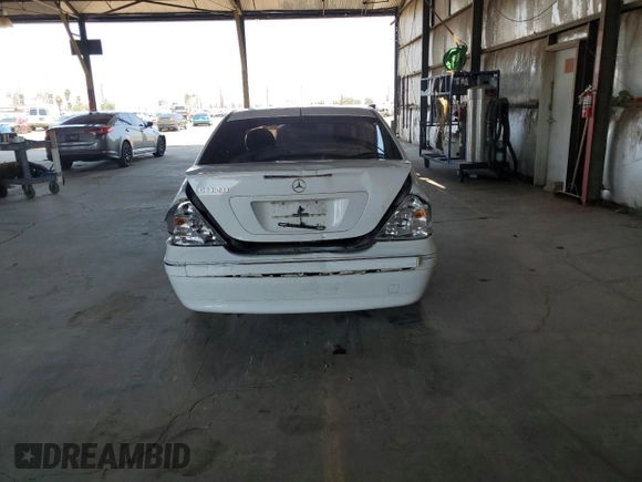2001 Mercedes-Benz C 320 с VIN WDBRF64J61F085385, выставлен на аукционе Copart как лот 65039625 с пробегом 190 923 миль миль и Списание • Salvage title. История ставок и продаж доступна на DreamBid. Изображение 6.