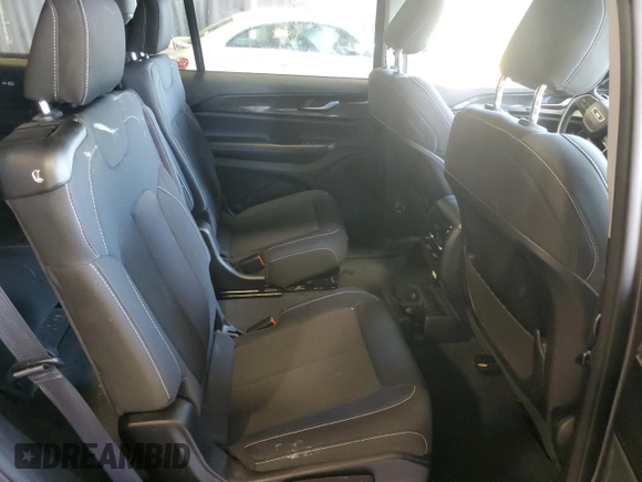 2023 Jeep Grand Cherokee Laredo z VIN 1C4RJKAG6P8729546, wystawiony jako Copart lot #57813475 z przebiegiem 36 429 mil mil oraz Szkoda całkowita • Salvage title. Historia ofert i sprzedaży dostępna na DreamBid. Obrazek 11.
