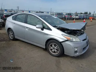2010 Toyota Prius II with VIN JTDKN3DU8A0066824, listed as a IAAI auction lot 41578965 with 259,199 mi miles. Bid and sale history available at carsss.com. Image 1.
