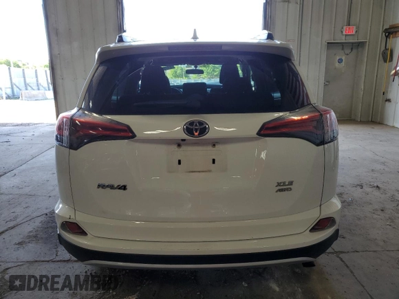 2016 Toyota RAV4 XLE with VIN 2T3RFREV9GW526051, listed as a Copart auction lot 61789185 with 83,605 mi miles and Non repairable. Bid and sale history available at DreamBid. Image 6.