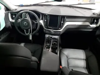 2025 Volvo XC60 Plus with VIN YV4M12RC7S1092936, listed as a Copart auction lot 54005855 with 0 mi miles and Clean Title. Bid and sale history available at carsss.com. Image 8.