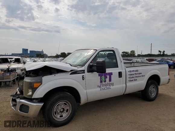 2012 Ford F-250 XL z VIN 1FTBF2A66CEC26055, wystawiony jako Copart lot #70213984 z przebiegiem 78 352 mil mil oraz Szkoda całkowita • Salvage title. Historia ofert i sprzedaży dostępna na DreamBid. Obrazek 1.