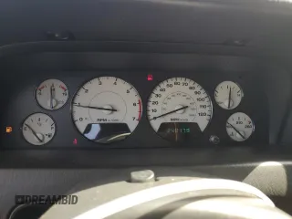 2002 Jeep Grand Cherokee Limited with VIN 1J4GW58N82C182603, listed as a Copart auction lot 57464295 with 240,179 mi miles and Salvage title. Bid and sale history available at DreamBid. Image 9.