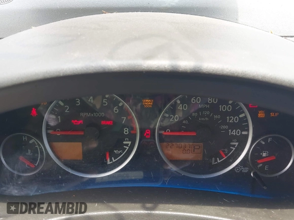 2007 Nissan Pathfinder SE z VIN 5N1AR18W47C625479, wystawiony jako IAAI lot #42398676 z przebiegiem 227 037 mil mil oraz . Historia ofert i sprzedaży dostępna na DreamBid. Obrazek 7.