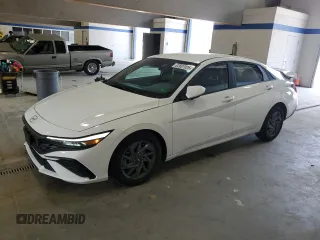 2024 Hyundai Elantra SEL with VIN KMHLM4DG6RU643051, listed as a Copart auction lot 62607025 with 8,920 mi miles and Salvage title. Bid and sale history available at DreamBid. Image 1.