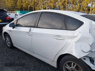 2010 Toyota Prius II with VIN JTDKN3DU5A0186774, listed as a IAAI auction lot 41209716 with 208,941 mi miles. Bid and sale history available at carsss.com. Image 14.