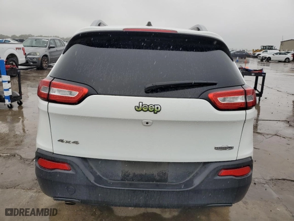 2016 Jeep Cherokee Altitude with VIN 1C4PJMCB9GW375215, listed as a Copart auction lot 80031964 with 116,076 mi miles and Salvage Title. Bid and sale history available at carsss.com. Image 6.