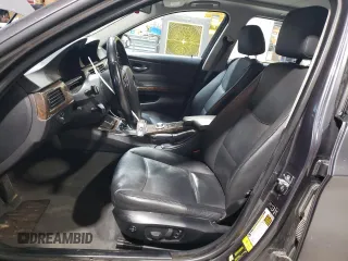 2006 BMW 3 Series 325xi z VIN WBAVT13526KW23463, wystawiony jako Copart lot #58505625 z przebiegiem 151 379 mil mil oraz Szkoda całkowita • Salvage title. Historia ofert i sprzedaży dostępna na DreamBid. Obrazek 7.