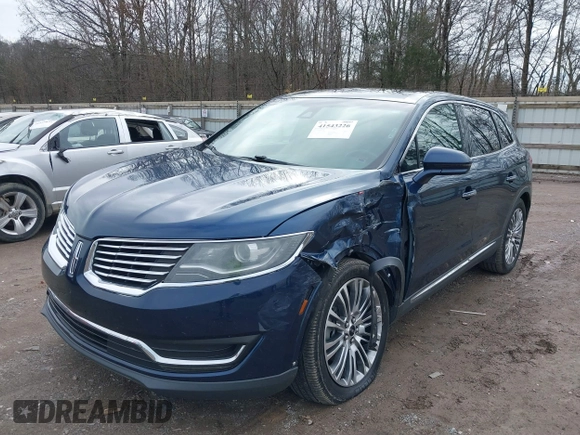2017 Lincoln MKX Reserve with VIN 2LMPJ6LR4HBL26385, listed as a IAAI auction lot 41543226 with 59,562 mi miles. Bid and sale history available at carsss.com. Image 17.