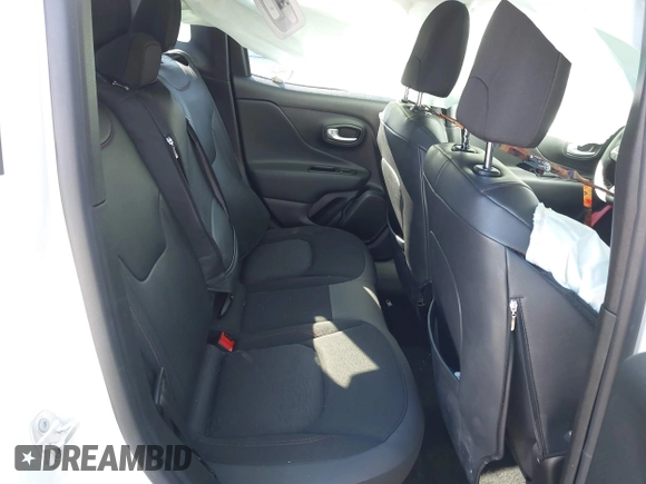 2023 Jeep Renegade Trailhawk z VIN ZACNJDC13PPP40710, wystawiony jako IAAI lot #41744475 z przebiegiem 17 057 mil mil oraz . Historia ofert i sprzedaży dostępna na DreamBid. Obrazek 8.