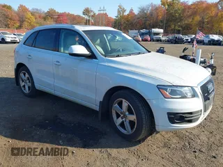 2012 Audi Q5 2.0T Premium Plus with VIN WA1LFBFPXCA050814, listed as a IAAI auction lot 40664327 with 47,501 mi miles. Bid and sale history available at carsss.com. Image 1.