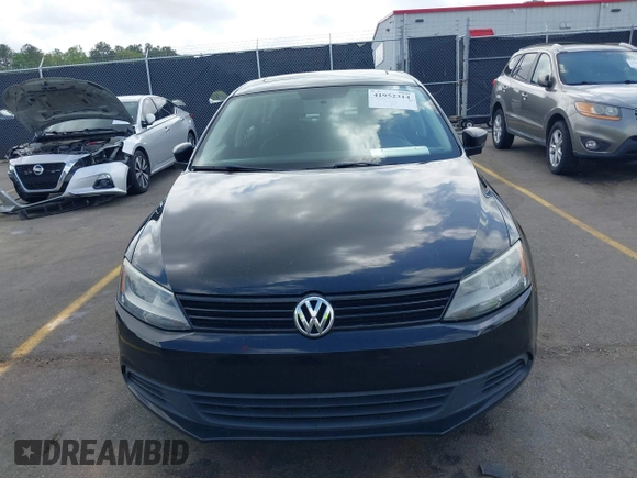 2012 Volkswagen Jetta Sedan S w/Sunroof with VIN 3VW2K7AJ2CM380329, listed as a IAAI auction lot 41952314 with 138,906 mi miles. Bid and sale history available at carsss.com. Image 12.