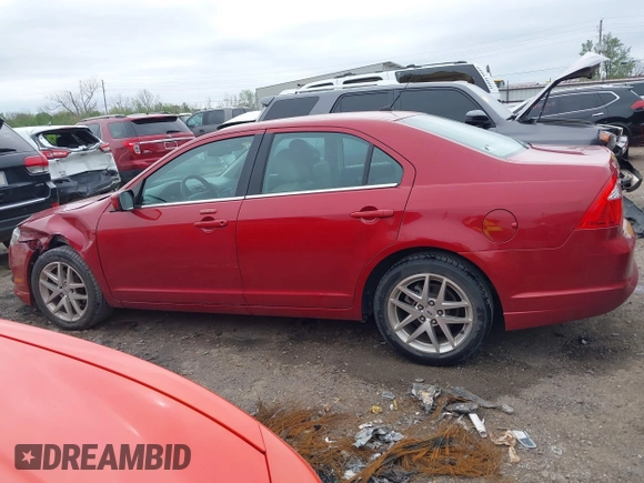 2010 Ford Fusion SEL with VIN 3FAHP0JA0AR118420, listed as a IAAI auction lot 41923325 with 184,891 mi miles. Bid and sale history available at carsss.com. Image 14.