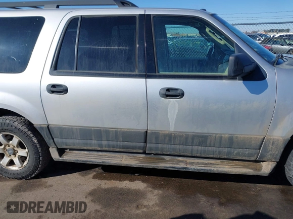 2015 Ford Expedition Max XL z VIN 1FMJK1GT0FEF41139, wystawiony jako IAAI lot #41656497 z przebiegiem 189 775 mil mil oraz . Historia ofert i sprzedaży dostępna na DreamBid. Obrazek 13.