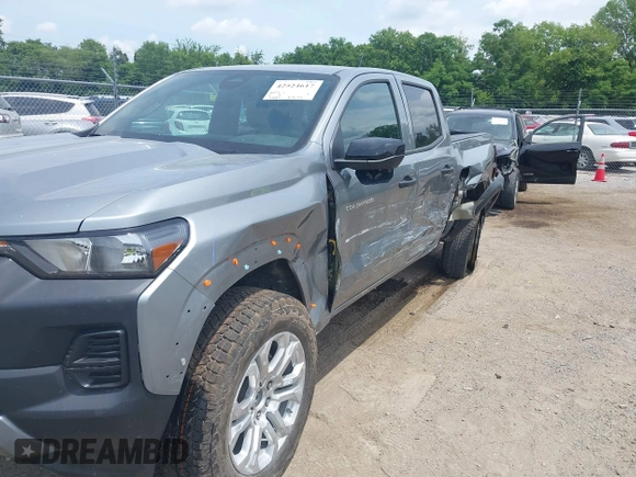 2024 Chevrolet Colorado 4WD Trail Boss with VIN 1GCPTEEK6R1293343, listed as a IAAI auction lot 42524617 with 5,284 mi miles and . Bid and sale history available at DreamBid. Image 6.