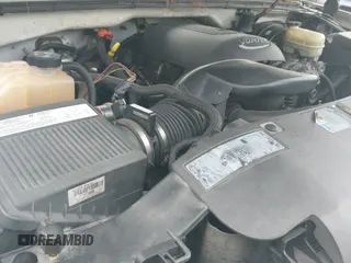 2005 Chevrolet Silverado 1500 LS с VIN 2GCEK13T051368475, выставлен на аукционе IAAI как лот 42345057 с пробегом 296 573 миль миль и . История ставок и продаж доступна на DreamBid. Изображение 12.