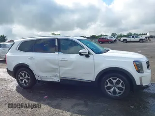 2020 Kia Telluride EX z VIN 5XYP3DHC0LG048043, wystawiony jako IAAI lot #42259706 z przebiegiem 55 363 mil mil oraz . Historia ofert i sprzedaży dostępna na DreamBid. Obrazek 6.