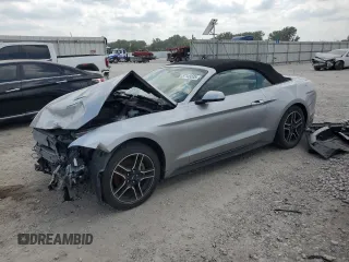 2020 Ford Mustang EcoBoost z VIN 1FATP8UH7L5131785, wystawiony jako Copart lot #57149335 z przebiegiem 90 298 mil mil oraz Tytuł czysty. Historia ofert i sprzedaży dostępna na DreamBid. Obrazek 1.