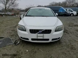 2010 Volvo C70 with VIN YV1672MC4AJ091740, listed as a Copart auction lot 42614965 with 156,145 mi miles and Salvage Title. Bid and sale history available at carsss.com. Image 11.