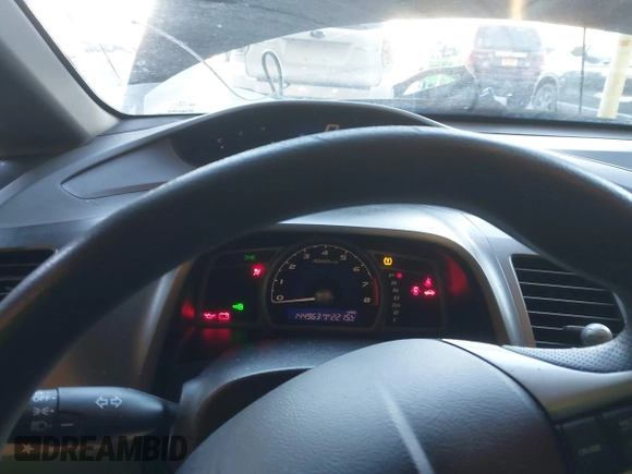 2009 Honda Civic LX z VIN 2HGFA16599H314871, wystawiony jako IAAI lot #41403199 z przebiegiem 144 963 mil mil oraz . Historia ofert i sprzedaży dostępna na DreamBid. Obrazek 7.