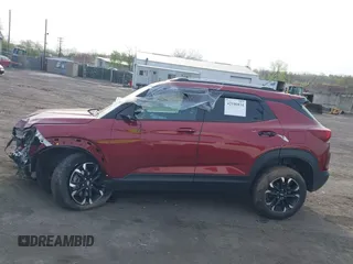 2022 Chevrolet TrailBlazer LT with VIN KL79MRSL8NB096010, listed as a IAAI auction lot 42106834 with 37,697 mi miles and . Bid and sale history available at DreamBid. Image 14.