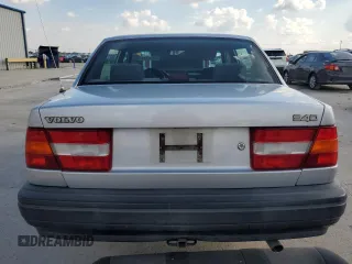 1994 Volvo 900 Action z VIN YV1JS831XR1164147, wystawiony jako Copart lot #70037624 z przebiegiem 194 245 mil mil oraz Szkody całkowita. Historia ofert i sprzedaży dostępna na DreamBid. Obrazek 6.