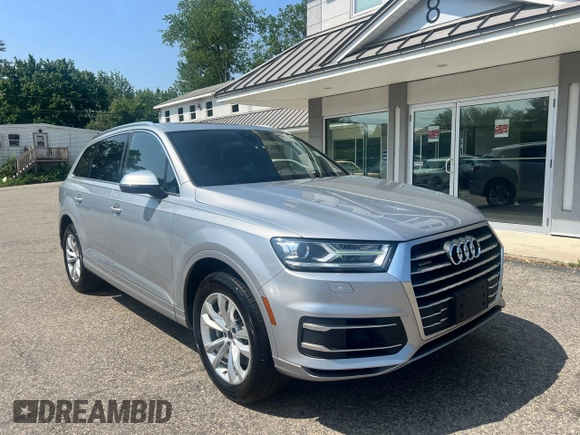 2017 Audi Q7 Premium with VIN WA1AAAF76HD02780, listed as a Copart auction lot 60900805 with 175,276 mi miles and Clean title. Bid and sale history available at DreamBid. Image 1.