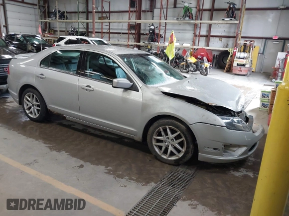 2010 Ford Fusion SEL with VIN 3FAHP0JA6AR427888, listed as a IAAI auction lot 41853215 with 186,581 mi miles. Bid and sale history available at carsss.com. Image 1.