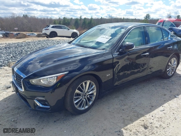 2018 Infiniti Q50 3.0t SPORT with VIN JN1EV7AR0JM434364, listed as a IAAI auction lot 41897309 with 57,128 mi miles. Bid and sale history available at carsss.com. Image 17.