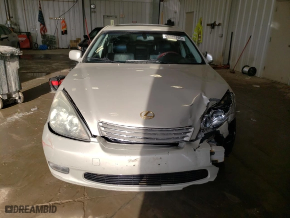 2003 Lexus ES 300 with VIN JTHBF30G530148802, listed as a Copart auction lot 48733705 with 161,245 mi miles and Non Repairable. Bid and sale history available at carsss.com. Image 5.