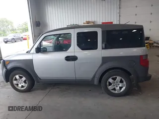 2003 Honda Element EX с VIN 5J6YH28563L034190, выставлен на аукционе IAAI как лот 42427501 с пробегом 248 703 миль миль и . История ставок и продаж доступна на DreamBid. Изображение 14.