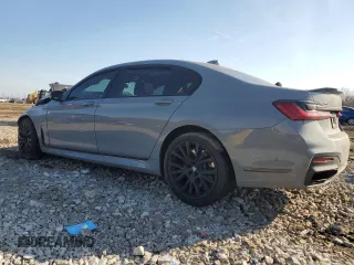 2021 BMW 7 Series 750i xDrive z VIN WBA7U2C08MCG03857, wystawiony jako Copart lot #48929915 z przebiegiem Nie podano mil oraz Szkoda całkowita • Salvage title. Historia ofert i sprzedaży dostępna na DreamBid. Obrazek 2.