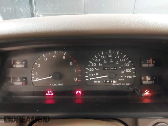 1996 Toyota T100 DX with VIN JT4UN22D2T0020138, listed as a IAAI auction lot 41912550 with 164,007 mi miles. Bid and sale history available at carsss.com. Image 7.