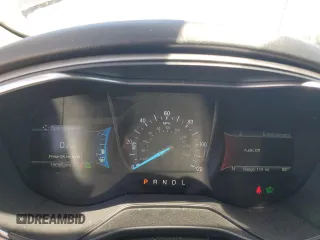 2020 Ford Fusion SE z VIN 3FA6P0LU0LR190090, wystawiony jako Copart lot #54791445 z przebiegiem 166 563 mil mil oraz Szkoda całkowita • Salvage title. Historia ofert i sprzedaży dostępna na DreamBid. Obrazek 9.