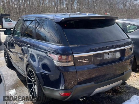 2014 Land Rover Range Rover Sport HSE with VIN SALWR2WF9EA321925, listed as a IAAI auction lot 42160723 with 137,961 mi miles. Bid and sale history available at carsss.com. Image 3.