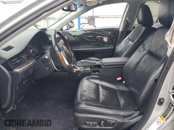 2014 Lexus ES 330 with VIN JTHBK1GG5E2139661, listed as a Copart auction lot 56779595 with 145,277 mi miles and Salvage title. Bid and sale history available at DreamBid. Image 7.