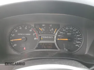 2004 Chevrolet Colorado LS Z71 with VIN 1GCDT196548129140, listed as a Copart auction lot 42699685 with 176,700 mi miles and Salvage Title. Bid and sale history available at carsss.com. Image 9.