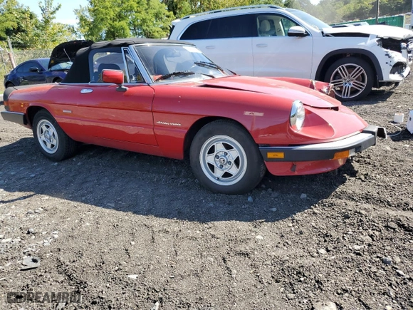1986 Alfa Romeo Alfa Romeo Veloce with VIN ZARBA5417G1036669, listed as a Copart auction lot 83489434 with 71,219 mi miles and Clean Title. Bid and sale history available at carsss.com. Image 4.