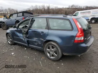 2005 Volvo V50 with VIN YV1MJ682X52090125, listed as a Copart auction lot 85632814 with 140,206 mi miles and Salvage Title. Bid and sale history available at carsss.com. Image 2.