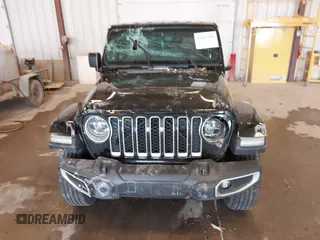 2020 Jeep Gladiator Overland with VIN 1C6HJTFG5LL140142, listed as a IAAI auction lot 42452310 with 111,884 mi miles and . Bid and sale history available at DreamBid. Image 6.