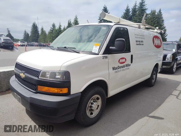 2018 Chevrolet Express Cargo with VIN 1GCWGAFP7J1198927, listed as a IAAI auction lot 42691823 with 115,294 mi miles and . Bid and sale history available at DreamBid. Image 16.