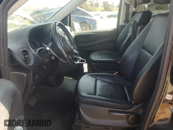 2018 Mercedes-Benz Metris Passenger with VIN WD4PG2EE5J3433510, listed as a Copart auction lot 51702955 with 195,991 mi miles and Clean Title. Bid and sale history available at DreamBid. Image 7.