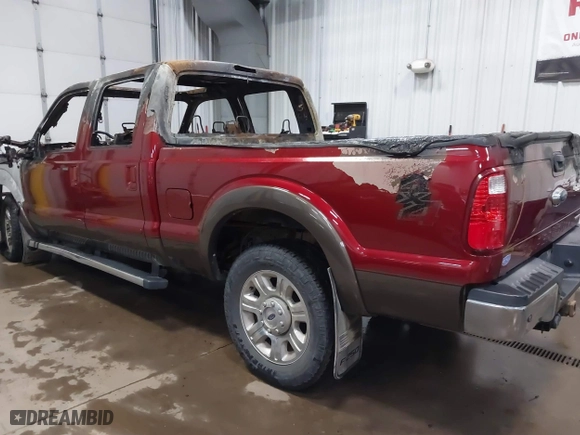 2015 Ford Super Duty F-250 SRW Lariat with VIN 1FT7W2B67FEC97712, listed as a IAAI auction lot 41828275 with 150,000 mi miles. Bid and sale history available at carsss.com. Image 3.