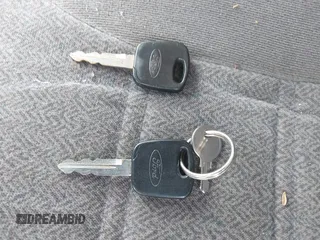 2000 Ford Explorer XLS z VIN 1FMZU72X2YUB64879, wystawiony jako IAAI lot #42333278 z przebiegiem 169 693 mil mil oraz . Historia ofert i sprzedaży dostępna na DreamBid. Obrazek 11.