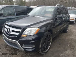 2015 Mercedes-Benz GLK-Class GLK 350 with VIN WDCGG5HB2FG364749, listed as a IAAI auction lot 41736696 with 129,709 mi miles. Bid and sale history available at carsss.com. Image 17.