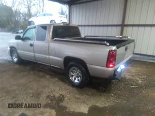 2006 Chevrolet Silverado 1500 LT1 with VIN 1GCEC19V56Z142057, listed as a IAAI auction lot 41752031 with 82,607 mi miles. Bid and sale history available at carsss.com. Image 3.